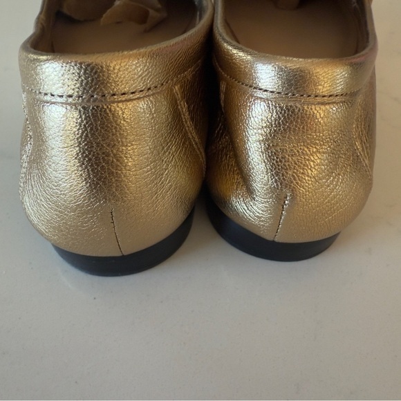 Veronica Beard Penny Metallic Leather Loafer Size: 6 - Picture 5 of 6